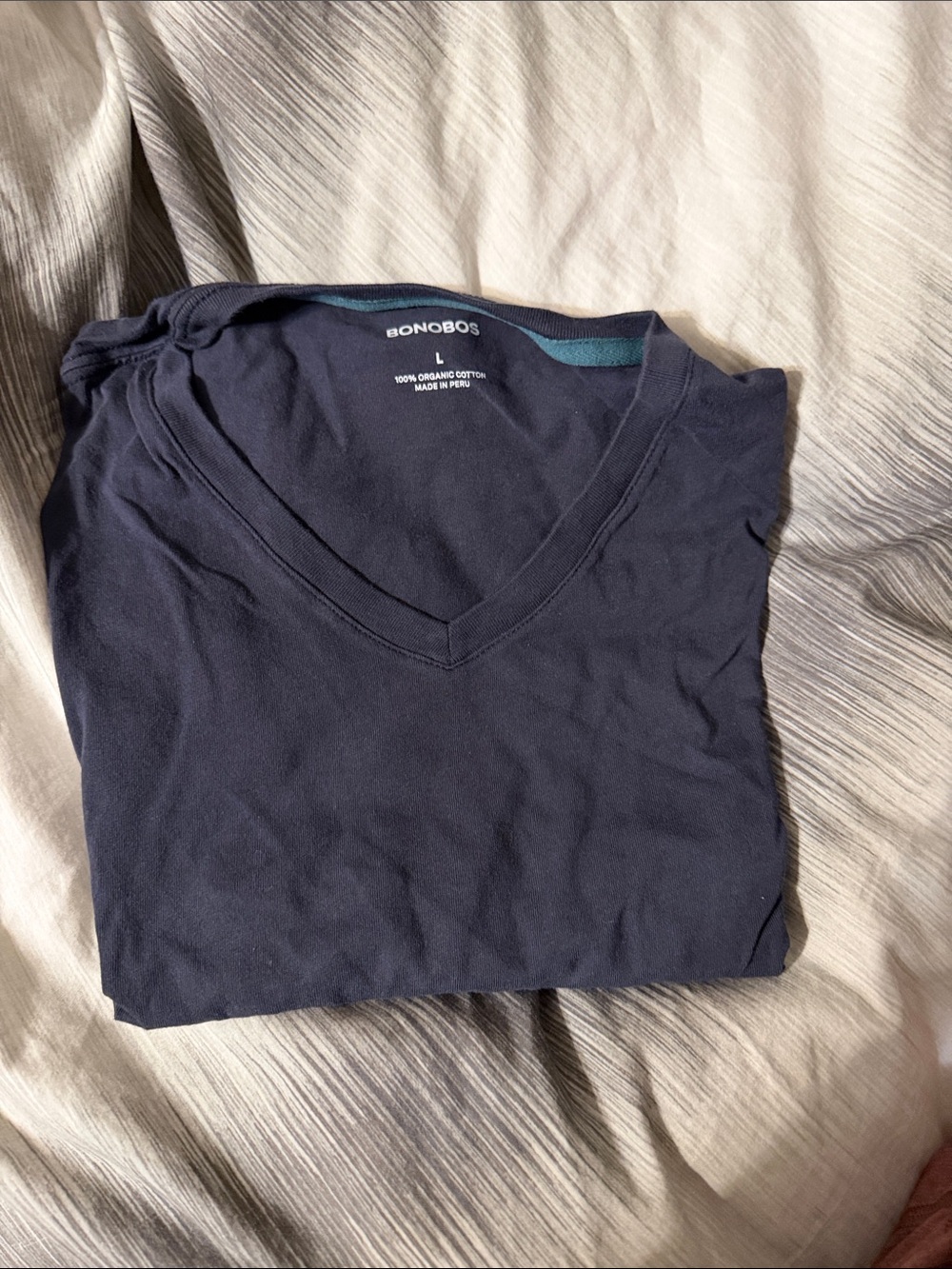 Bonobos Men's Dark Navy V-Neck Cotton tshirt